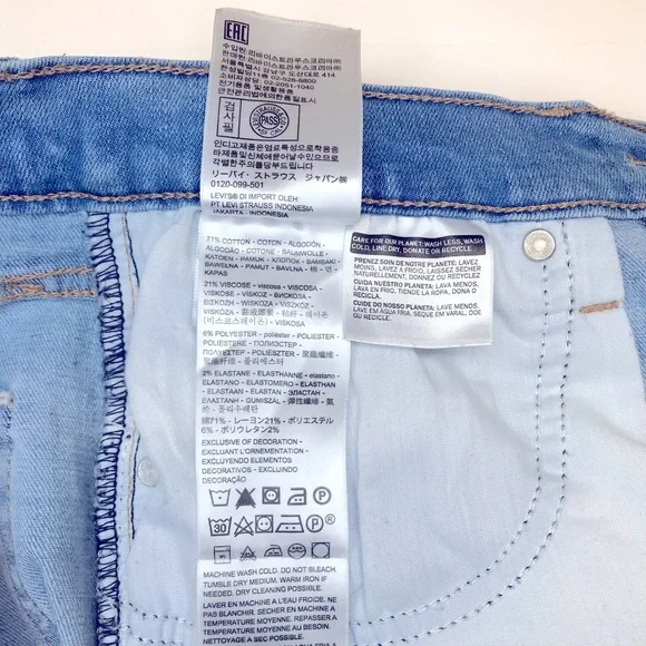 Levi’s High-Rise Frayed Hem Women’s Jean Shorts - 28 - Picture 9 of 13